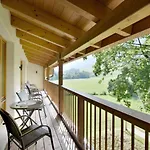 Kraftquelle Schlossblick Hotel 3*
