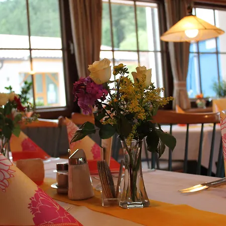 Kraftquelle Schlossblick Hotel 3*