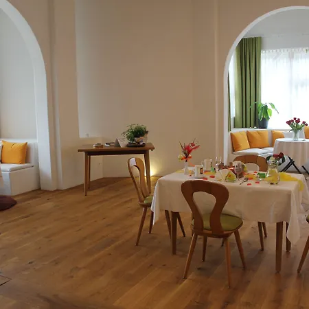 Kraftquelle Schlossblick Hotel