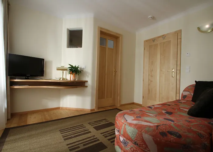 Отель Kraftquelle Schlossblick Angerberg (Tyrol)