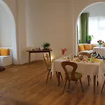 Kraftquelle Schlossblick Otel